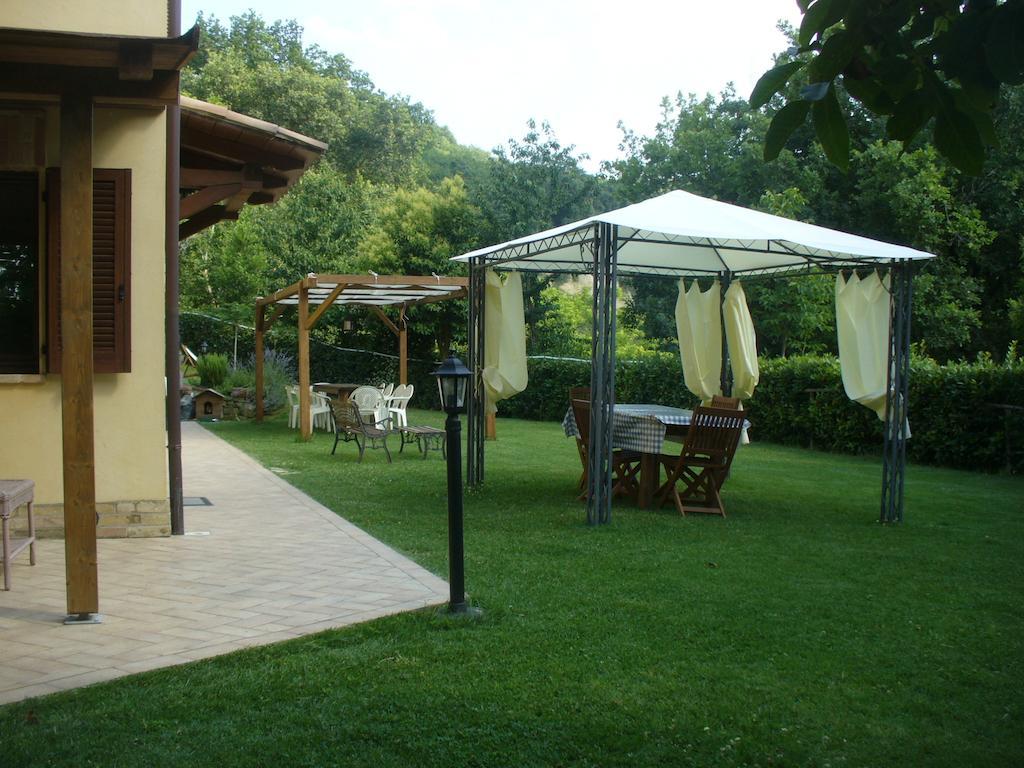 Agriturismo Il Sentiero Villa Montalto delle Marche Luaran gambar