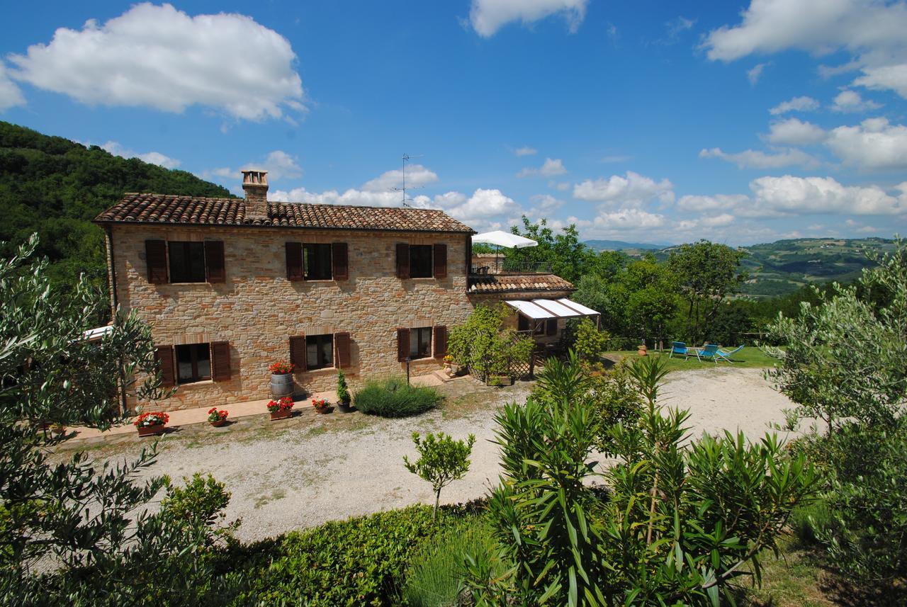 Agriturismo Il Sentiero Villa Montalto delle Marche Luaran gambar