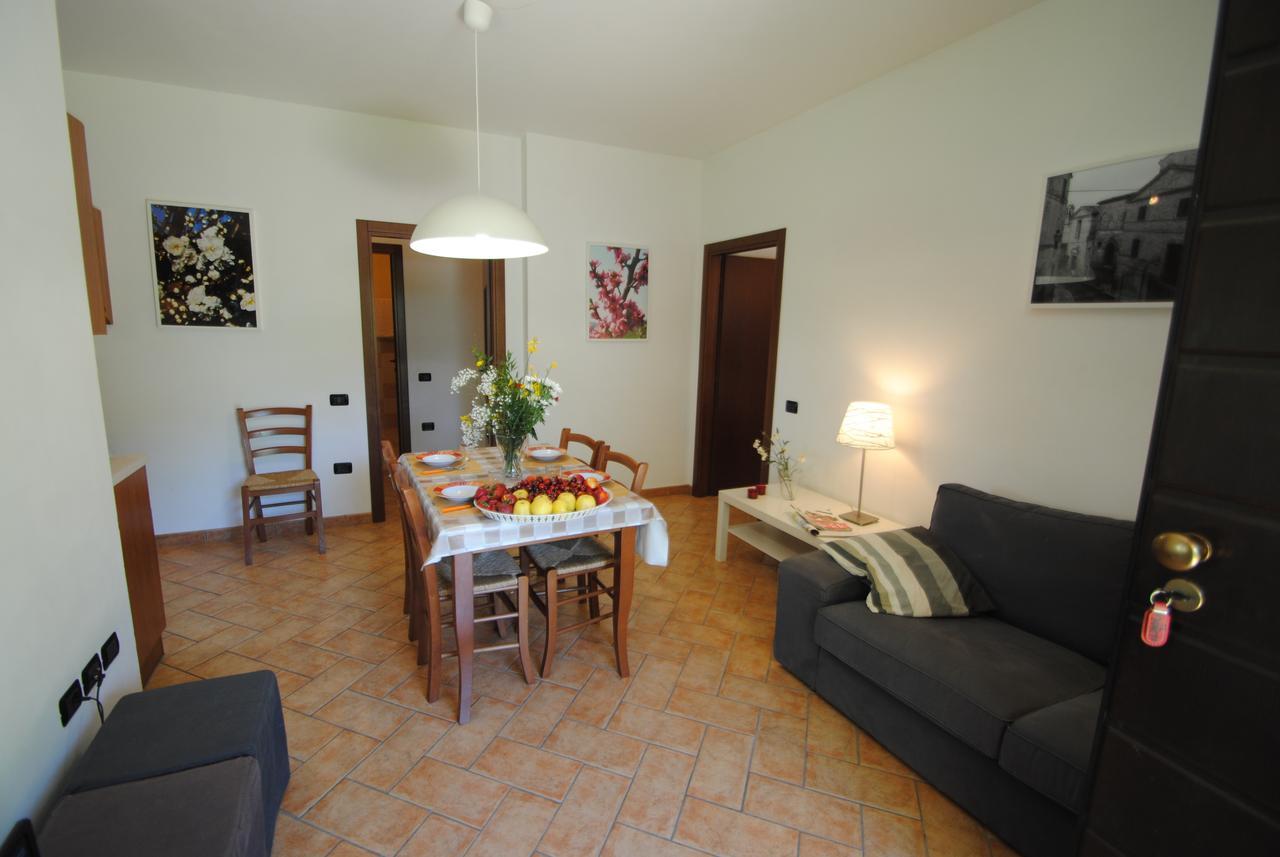 Agriturismo Il Sentiero Villa Montalto delle Marche Luaran gambar