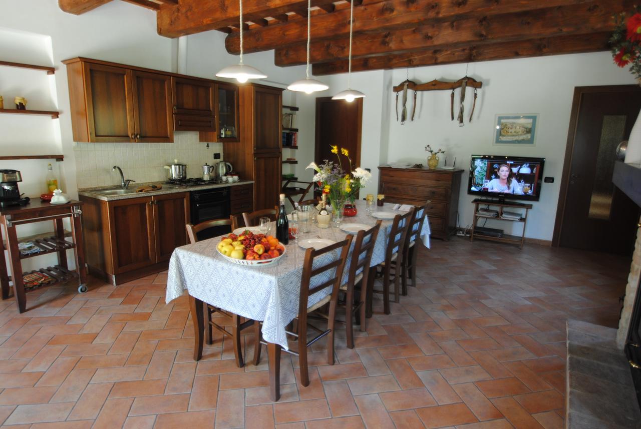Agriturismo Il Sentiero Villa Montalto delle Marche Luaran gambar